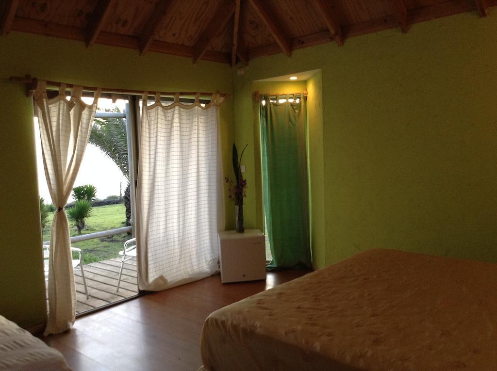 Mahia Hotel & Resto Hanga Roa Quarto foto
